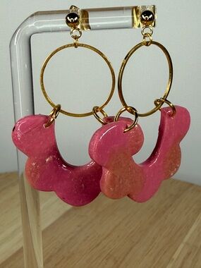 Handmade Gold Hoop Earrings with Pink Floral-Shaped Resin Drops